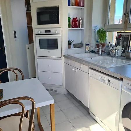 Master Duplex With Garden & Parking شقة