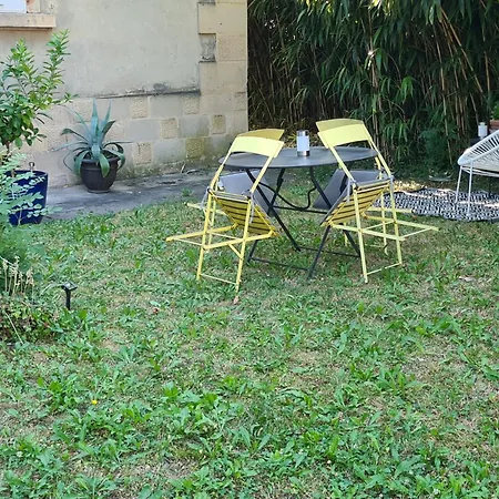 Master Duplex With Garden & Parking شقة